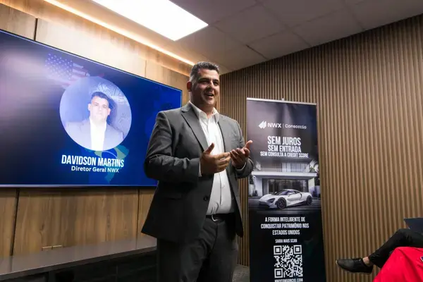 Davidson Martins, General Director of NWX, speaking at an event